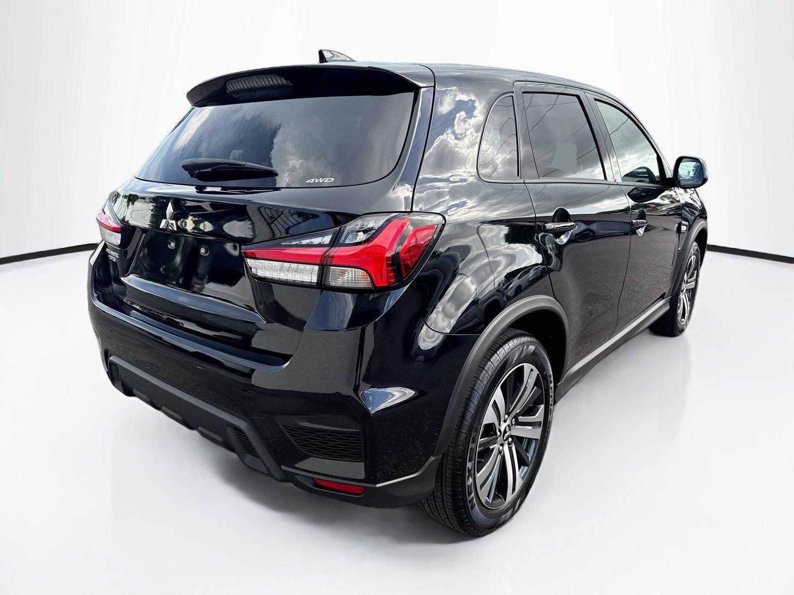 New 2027 Mitsubishi Outlander Sport ES AWD/4WD image 5