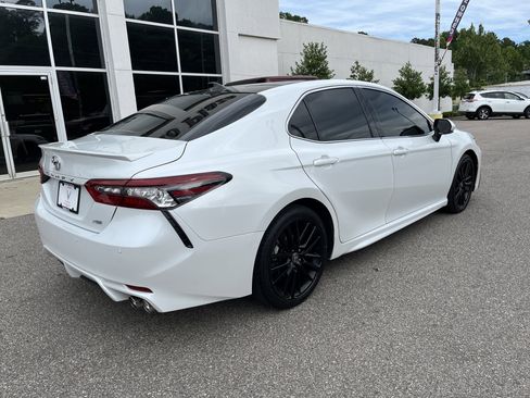 Used 2024 Toyota Camry XSE w/ Driver Assist Package FWD image 7