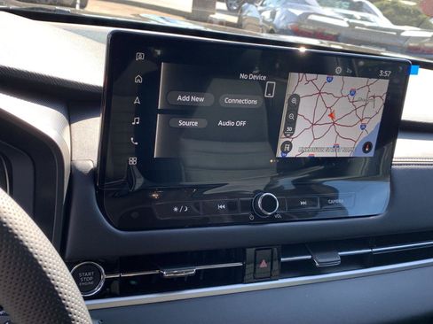 New 2025 Mitsubishi Outlander SE image 14