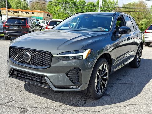 New 2026 Volvo XC60 B5 Plus w/ Protection Package Premier AWD/4WD image 2