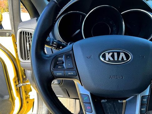 Used 2016 Kia Rio SX image 14