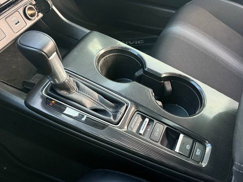 Used 2024 Honda Civic Sport image 16