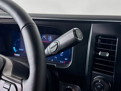 New 2026 Ford F450 Platinum w/ FX4 Off-Road Package image 17