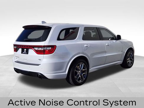 Used 2021 Dodge Durango R/T w/ Tow 'N Go Package image 10
