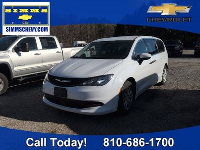 Used 2021 Chrysler Voyager L