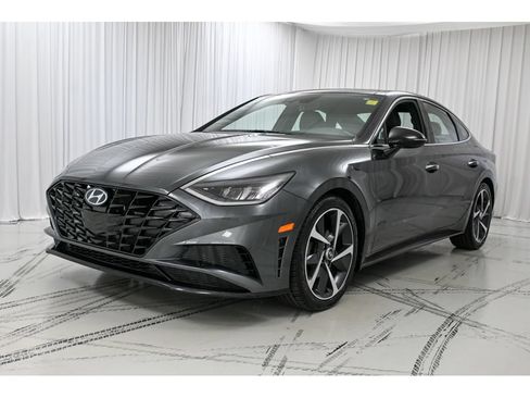 Used 2023 Hyundai Sonata SEL Plus FWD image 4