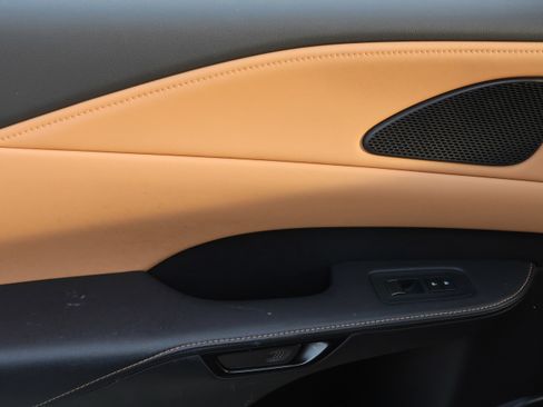 Used 2025 Lexus RX 350 Premium Plus image 35