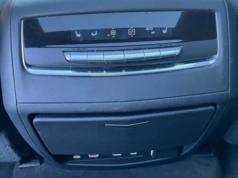 Used 2023 Cadillac Escalade ESV Sport w/ Touring Package image 15