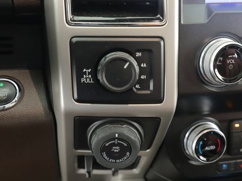 Certified 2020 Ford F150 King Ranch w/ Equipment Group 601A Luxury image 18