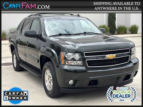Used 2013 Chevrolet Avalanche LS AWD/4WD image 1