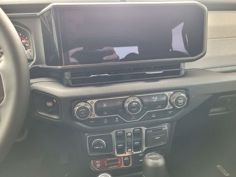 New 2026 Jeep Gladiator Willys image 23