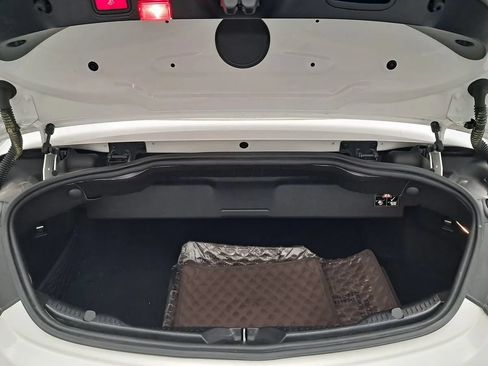 Used 2018 Mercedes-Benz C 300 Cabriolet image 38