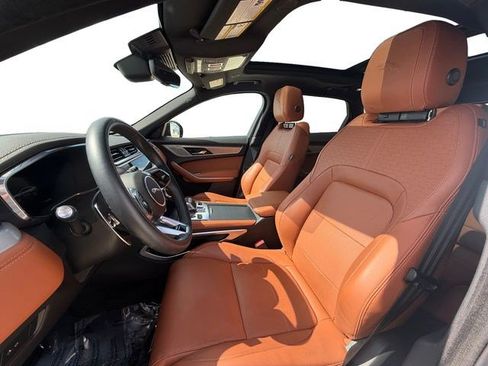 Used 2026 Jaguar F-PACE R-Dynamic S AWD/4WD image 10