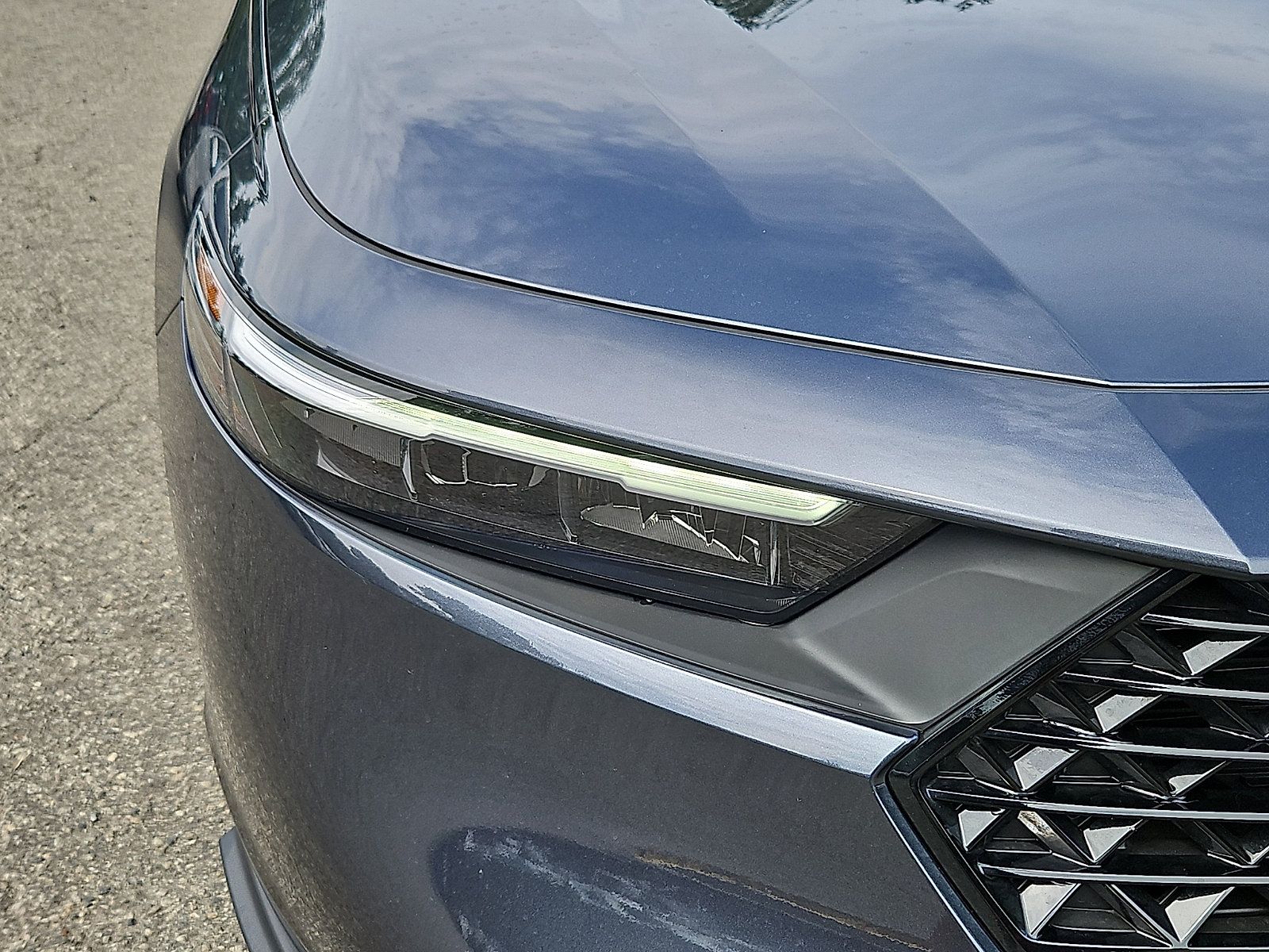 Used 2025 Honda Accord LX image 10