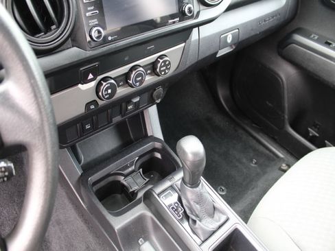 Used 2021 Toyota Tacoma SR RWD image 14