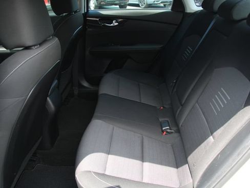 Used 2019 Kia Forte S w/ S Premium Package FWD image 25