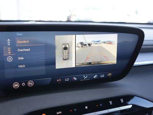 Used 2026 Buick Enclave Sport Touring image 24