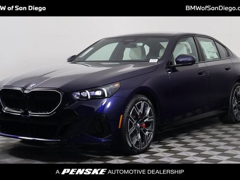 New 2026 BMW 530i w/ M Sport Package RWD image 1