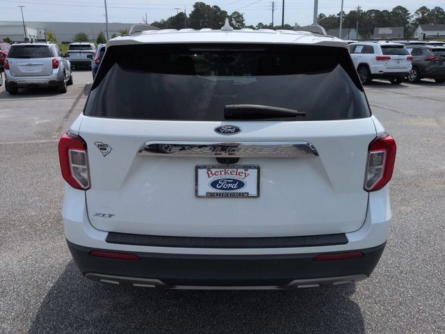 Used 2021 Ford Explorer XLT w/ Equipment Group 202A RWD image 5