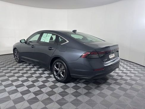 Used 2023 Honda Accord EX image 5