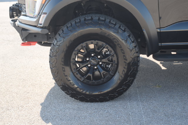 Used 2023 Ford F150 Raptor w/ Equipment Group 802A Raptor R AWD/4WD image 32