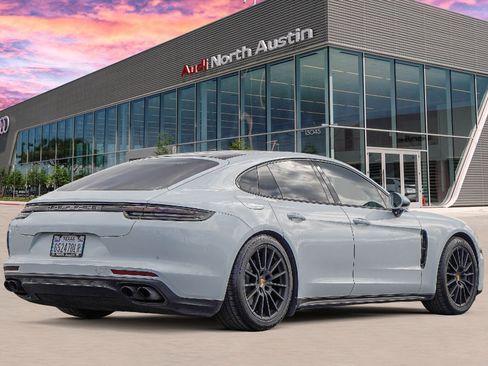 Used 2018 Porsche Panamera 4S image 5
