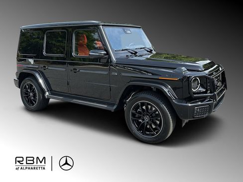 Certified 2025 Mercedes-Benz G 550 image 1