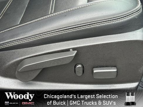 Used 2019 GMC Canyon Denali image 36