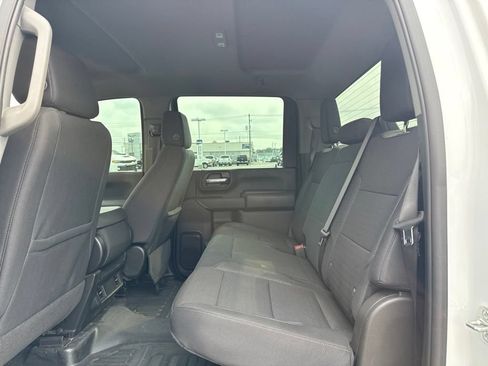 Used 2025 Chevrolet Silverado 3500 W/T w/ WT/CX Safety Package AWD/4WD image 9