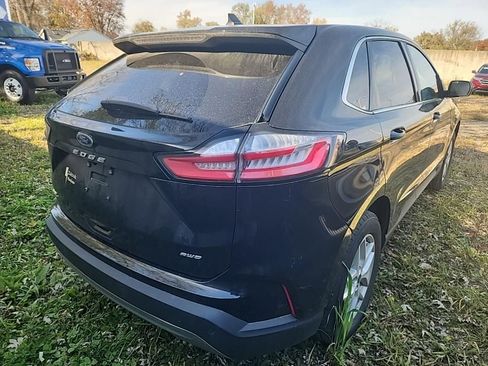 Used 2022 Ford Edge SEL w/ Convenience Package image 5