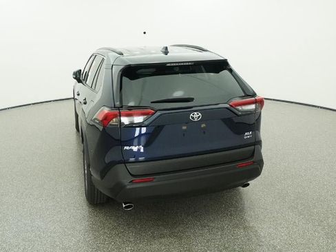 New 2025 Toyota RAV4 XLE image 30