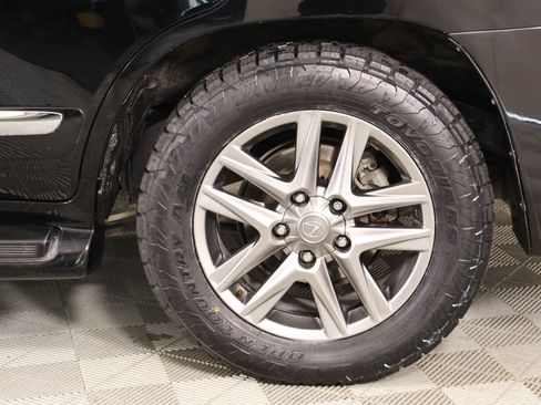 Used 2015 Lexus LX 570 4WD image 24