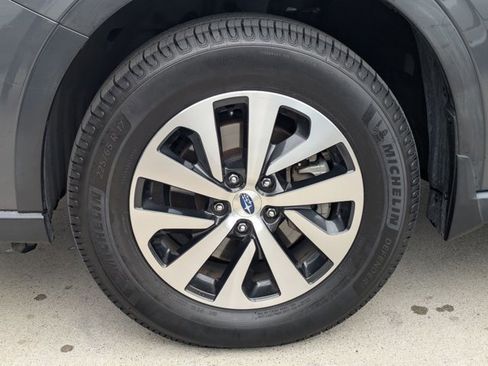Used 2020 Subaru Outback Premium AWD/4WD image 23