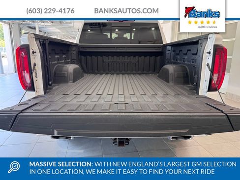 Certified 2023 GMC Sierra 1500 Denali w/ Technology Package AWD/4WD image 8