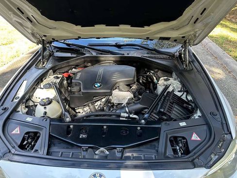 Used 2016 BMW 528i xDrive Sedan AWD/4WD image 23