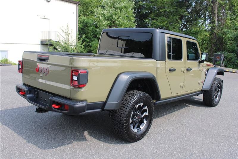 Used 2026 Jeep Gladiator Rubicon AWD/4WD image 8