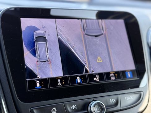 Used 2022 Chevrolet Equinox RS w/ RS Leather Package image 29