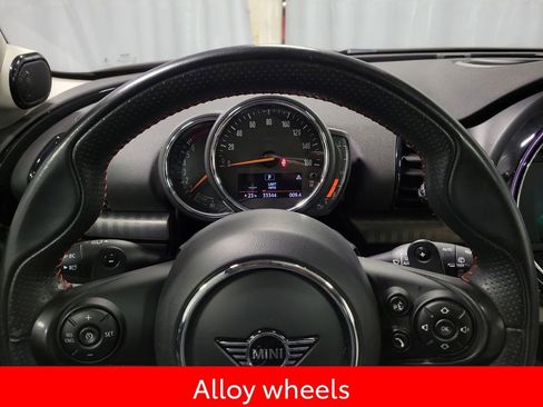 Used 2020 MINI Cooper Clubman S w/ Signature Upholstery Package image 15