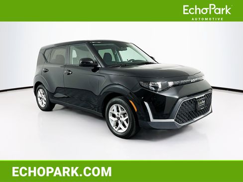 Used 2024 Kia Soul LX w/ Option Group 015 image 1