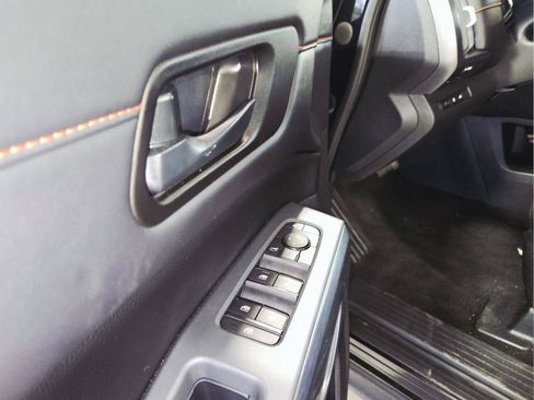 Used 2026 Nissan Pathfinder Rock Creek AWD/4WD image 24