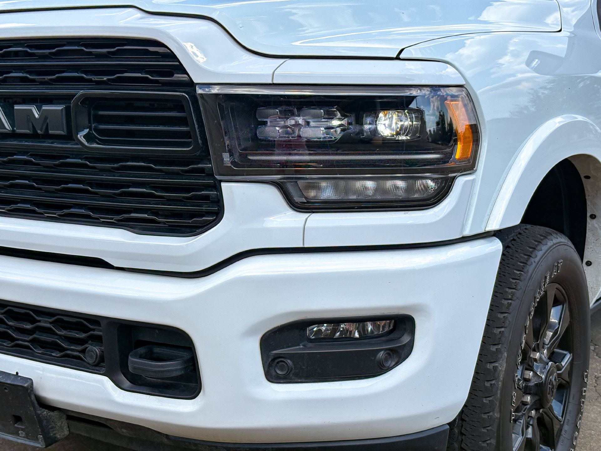 Used 2024 RAM 2500 Limited AWD/4WD image 6
