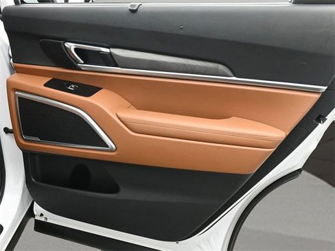 Used 2023 Kia Telluride EX X-Line image 18