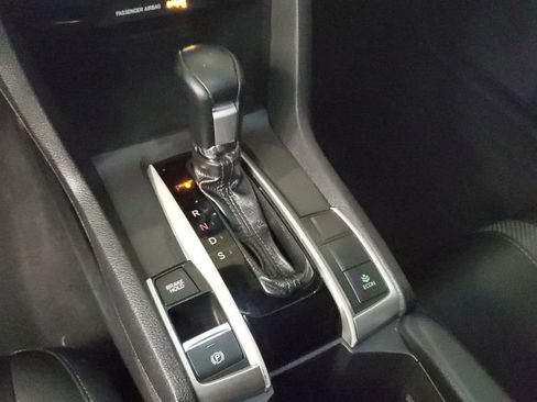 Used 2019 Honda Civic Sport image 26