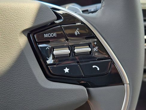 New 2025 Kia Niro EX Touring image 31