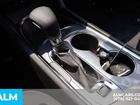 Used 2024 Chevrolet Malibu LT FWD image 30
