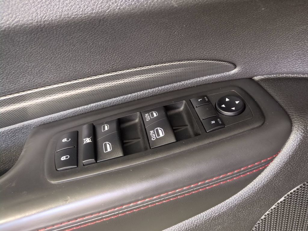 Used 2024 Dodge Durango GT RWD image 34