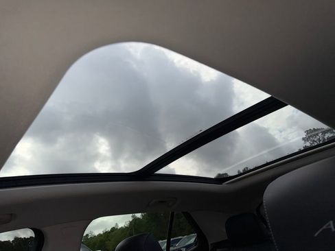 Certified 2023 Buick Envision Avenir image 26