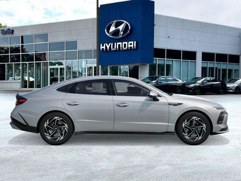 New 2026 Hyundai Sonata SEL FWD image 9