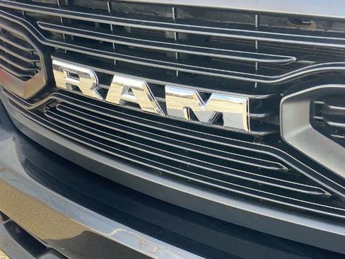 Used 2019 RAM 1500 Express image 21