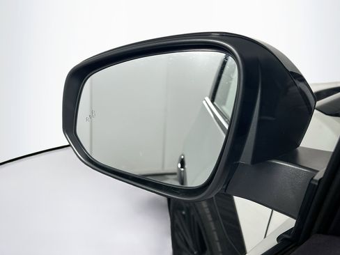 Used 2025 Toyota bZ4X AWD image 16